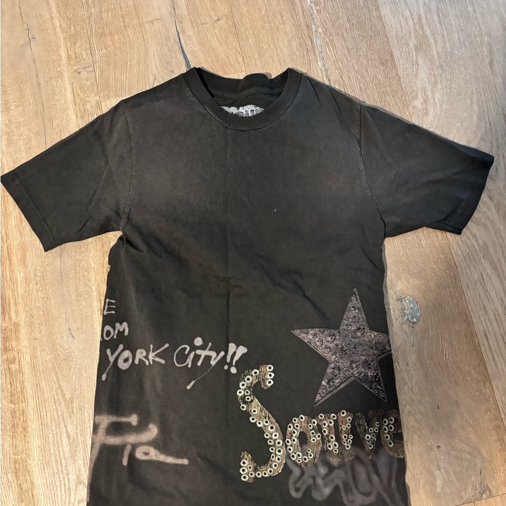 Travis Scott utopia NYC tee